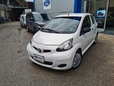 Toyota Aygo 1.0 12V VVT-i 3 porte Now Connect