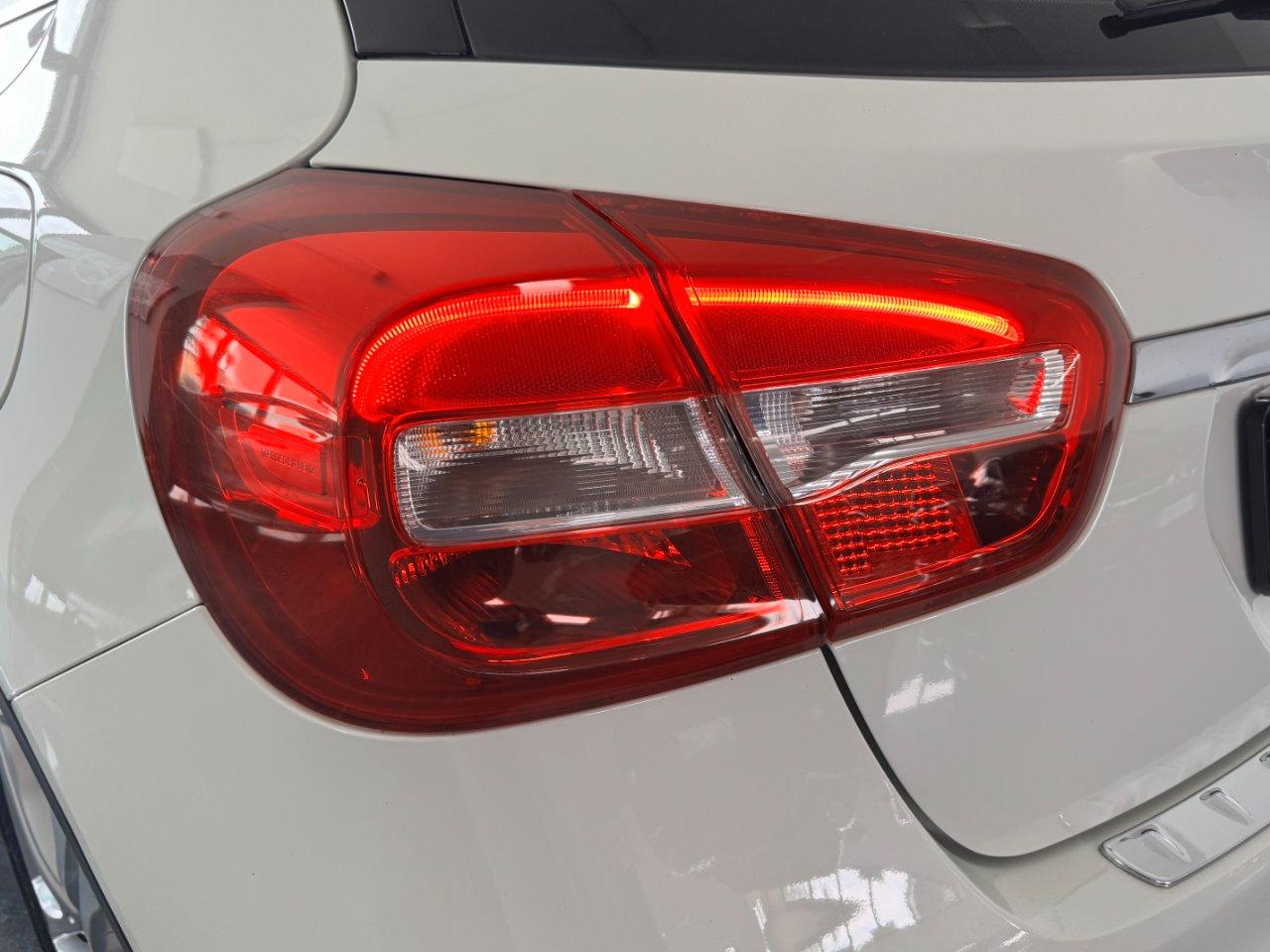 Mercedes GLA 180 d (cdi) Sport auto Navi Pelle