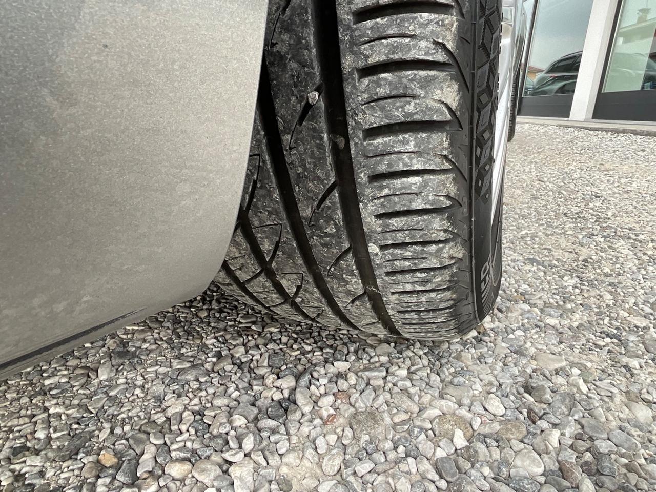 Alfa Romeo 159 1.9 JTDm Sportwagon Distinctive