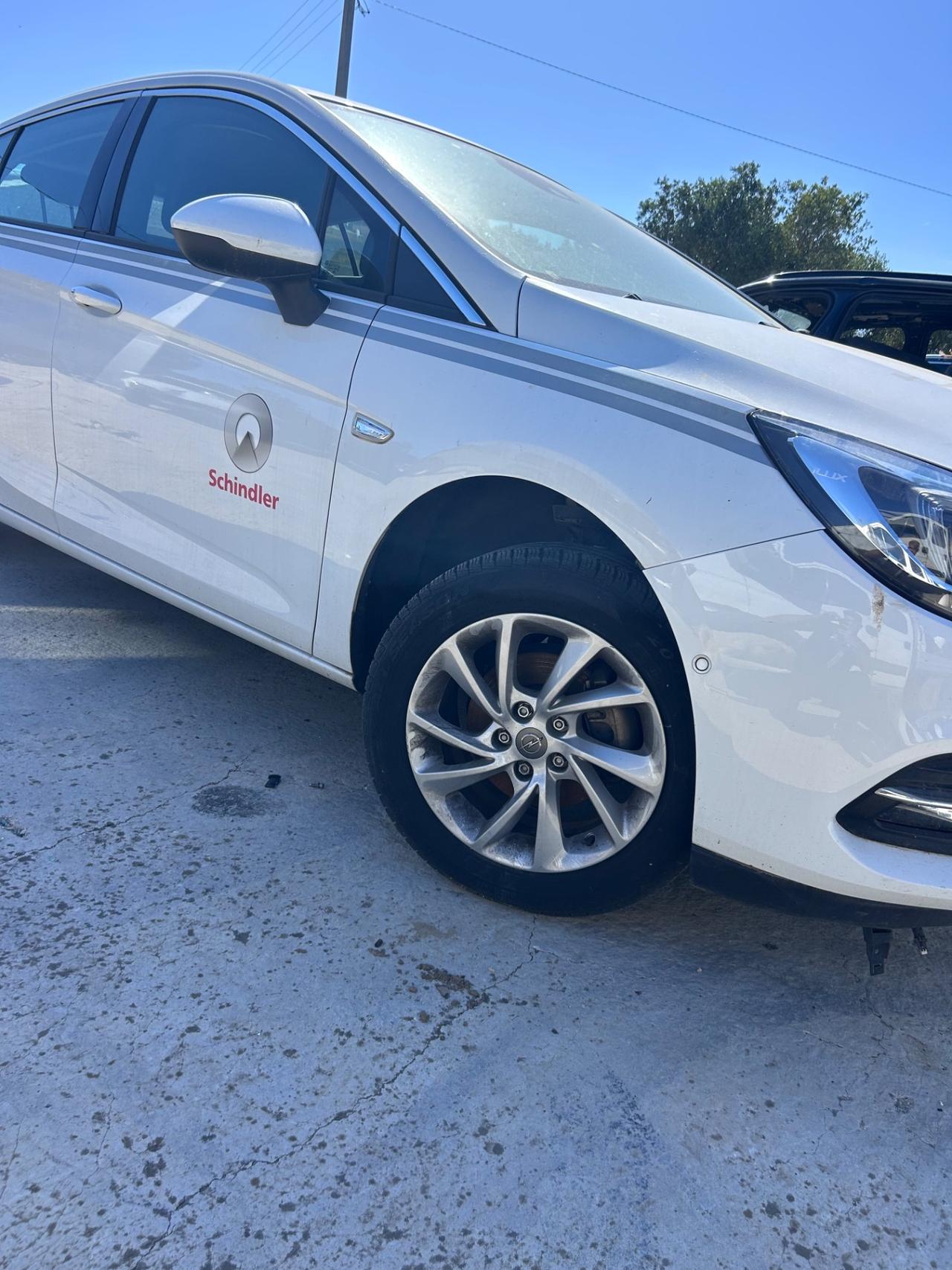 Opel Astra 1.5 CDTI 122 CV S&S 5 porte Business Elegance