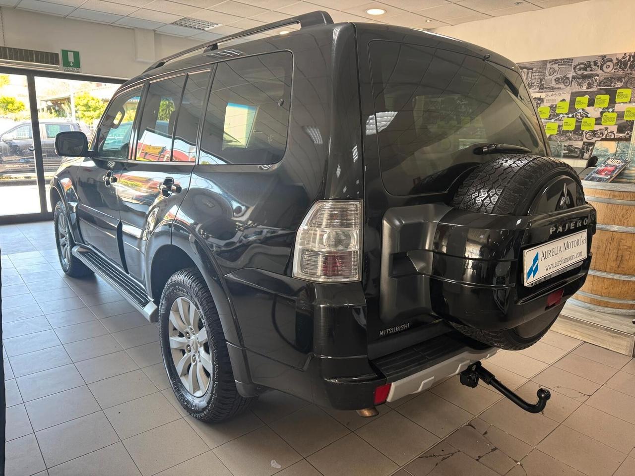 Mitsubishi Pajero 3.2 DI-D 16V 5p. Intense DPF 7 POSTI FULL OPTIONAL PERFETTO!!!