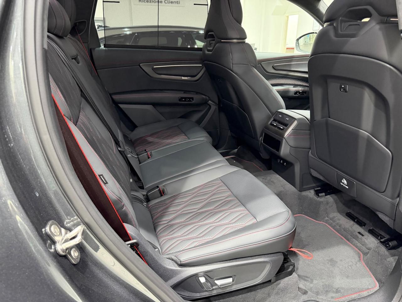 Audi A6 allroad 50 TDI 3.0 quattro tiptronic Business Advanced