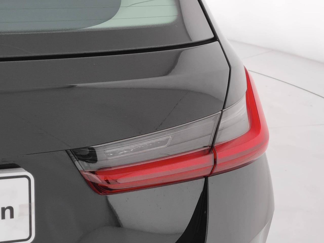 BMW Serie 3 316d Touring 48V