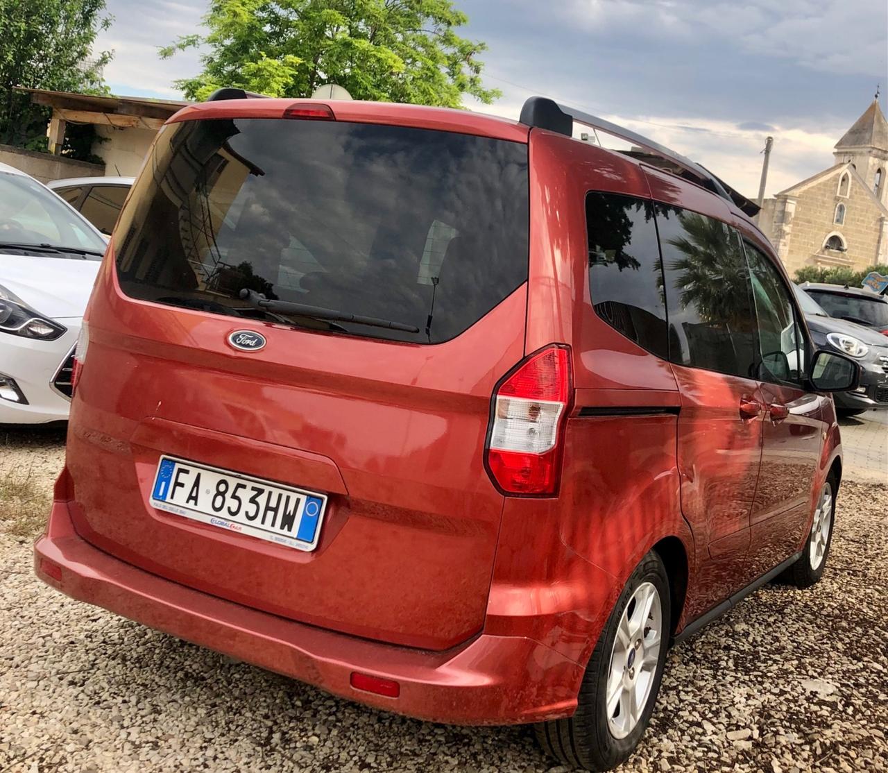 Ford Tourneo Courier Tourneo Courier 1.5 TDCI 75 CV Plus