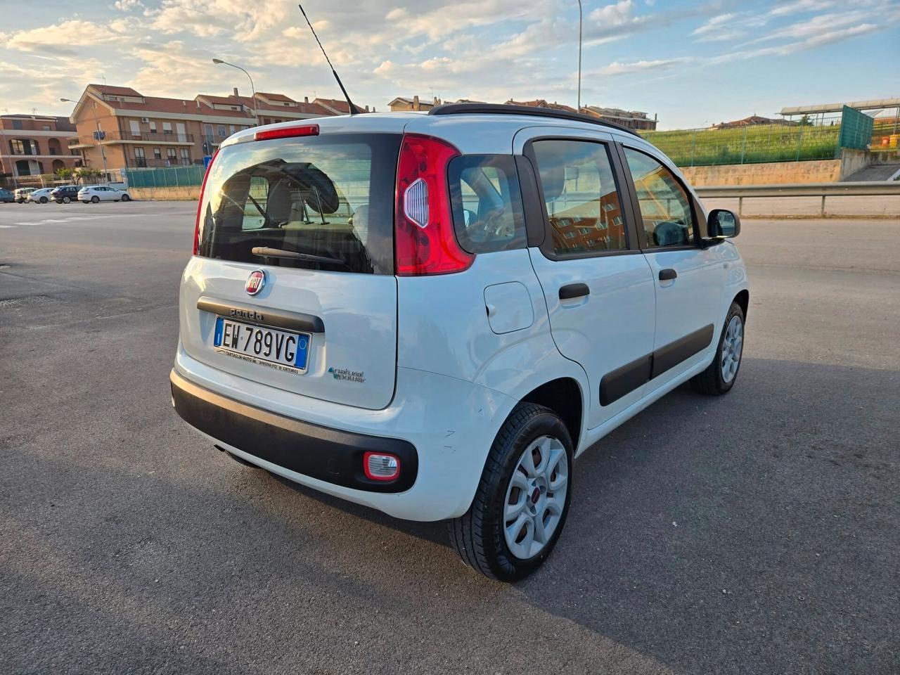 Fiat Panda 0.9 TwinAir Turbo Natural Power Lounge