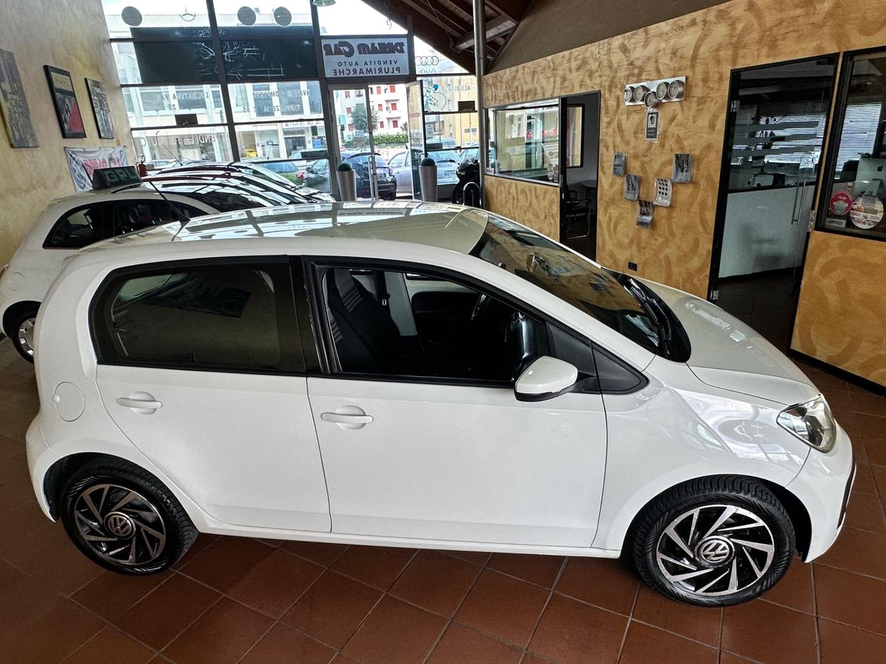 Volkswagen up! 1.0 5p. eco moveTechnology metano