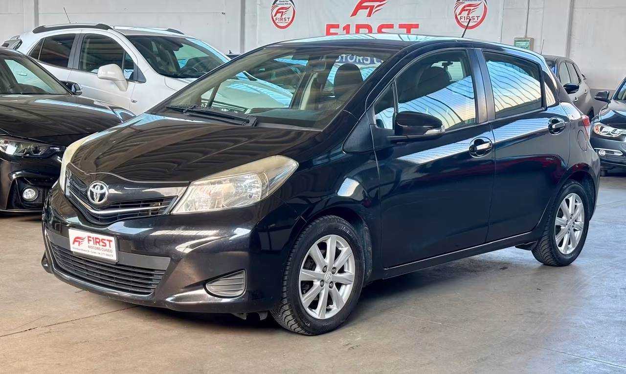 Toyota Yaris 1.4 D-4D 5 porte Lounge