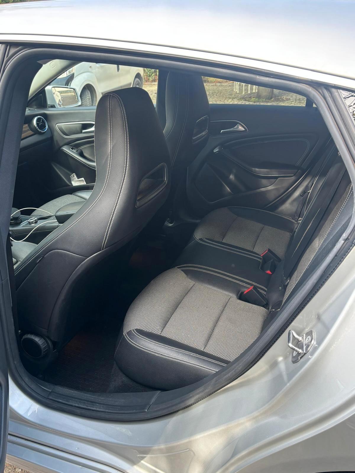 Mercedes-benz CLA 180 d Automatic Sport