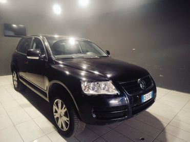 Volkswagen Touareg 3.2 V6 del 2003 GPL automatica