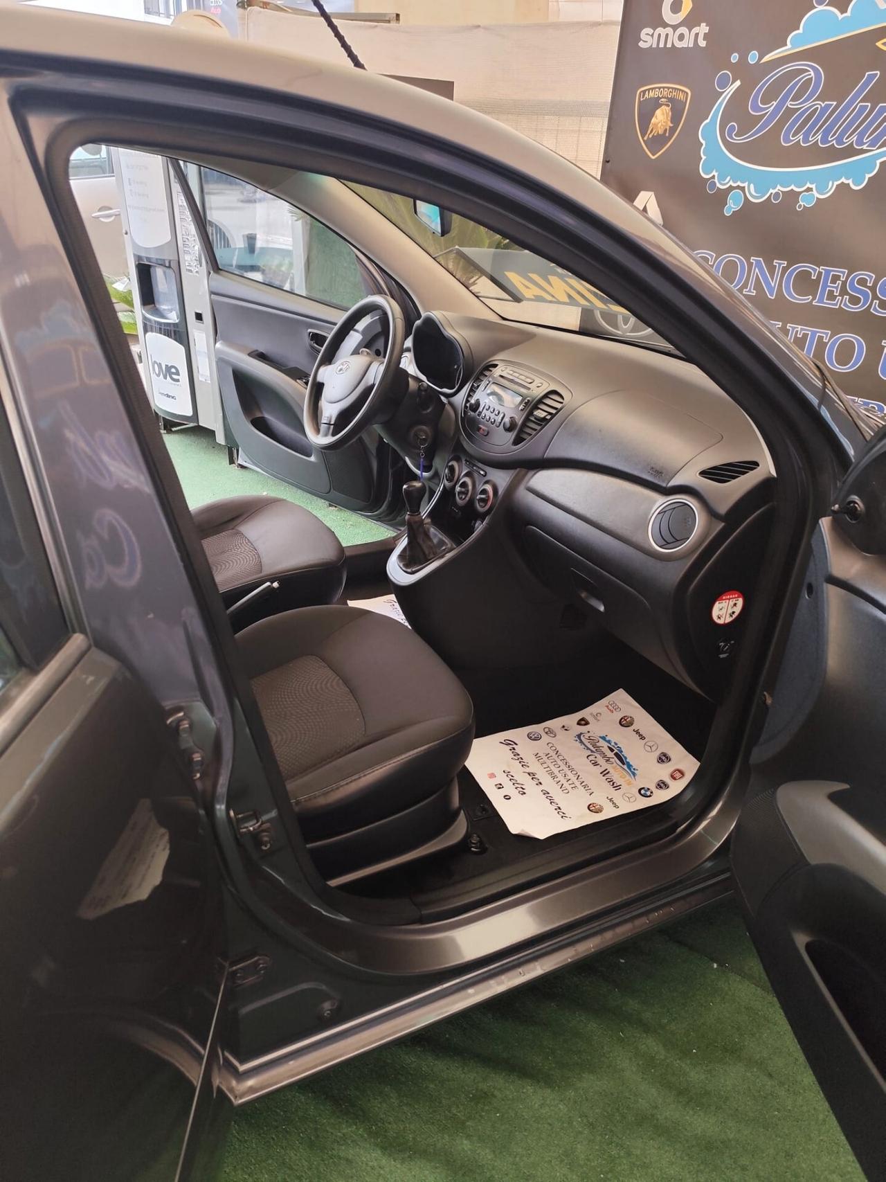 Hyundai i10 1.1 12V Fiorucci Soft Top