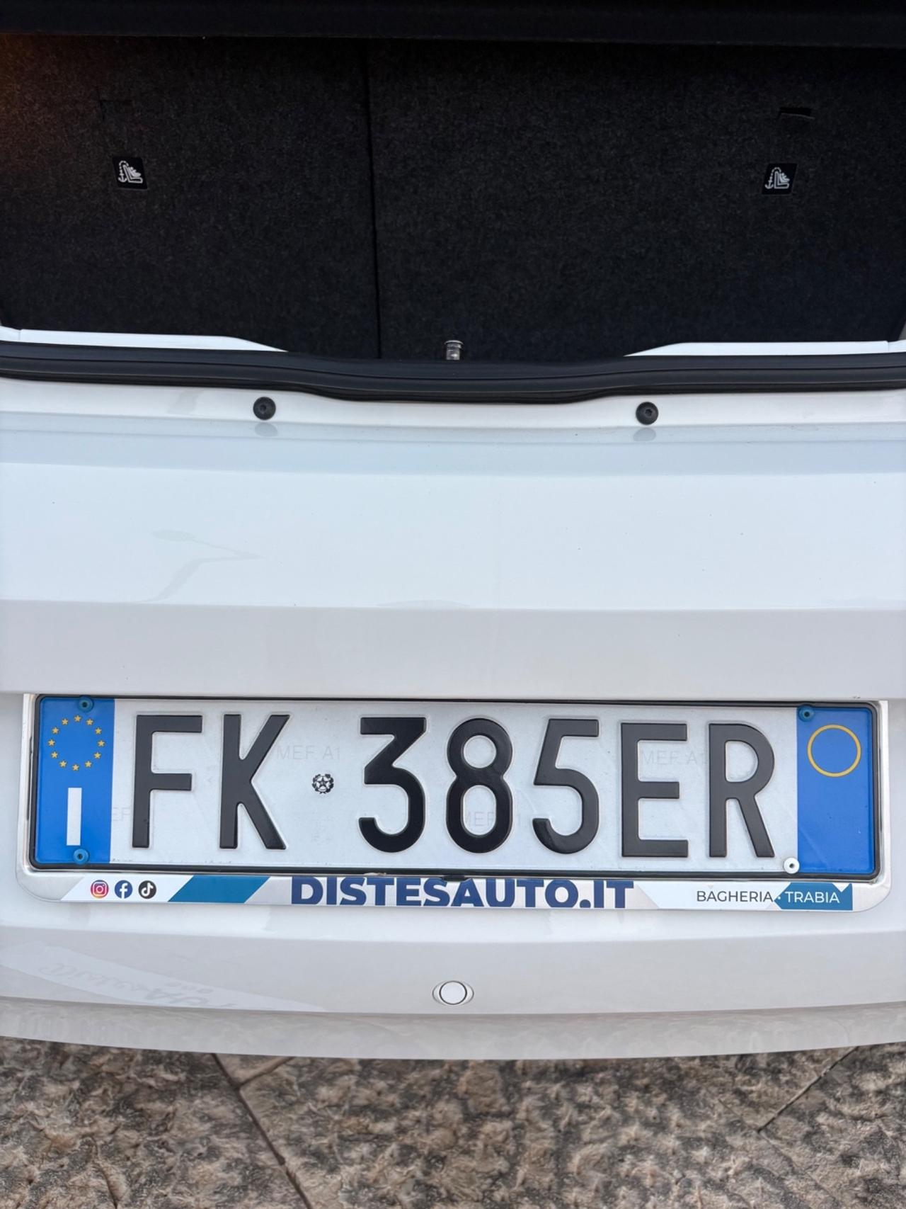 Seat Mii 1.0 5 porte by Cosmopolitan loves