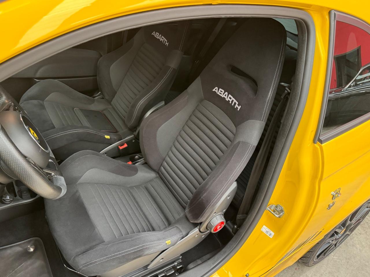 Abarth 595 1.4 Turbo T-Jet 180 CV Competizione
