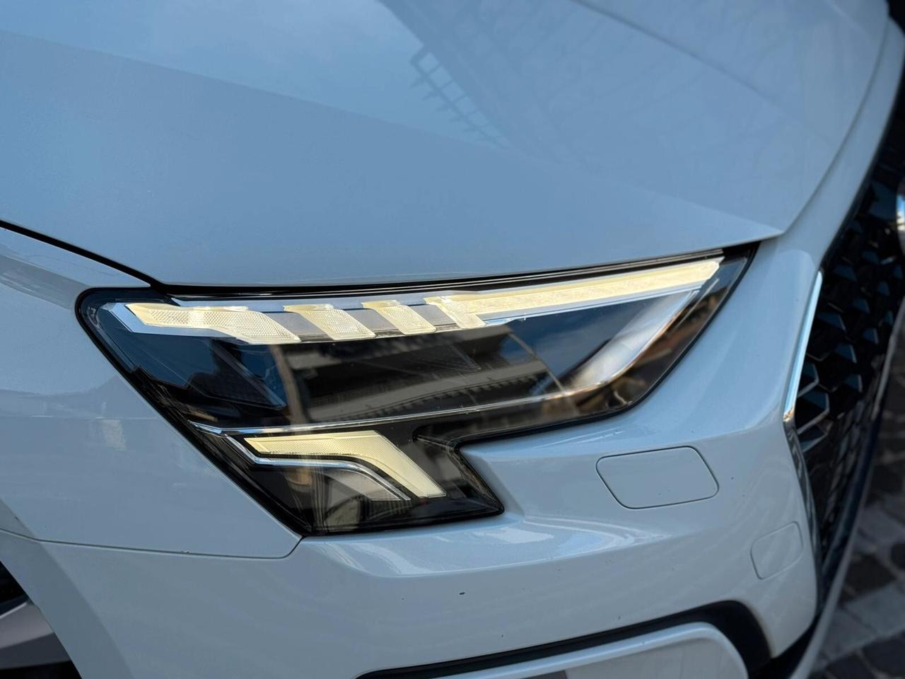 Audi A3 SPB 30 TDI Business Advanced