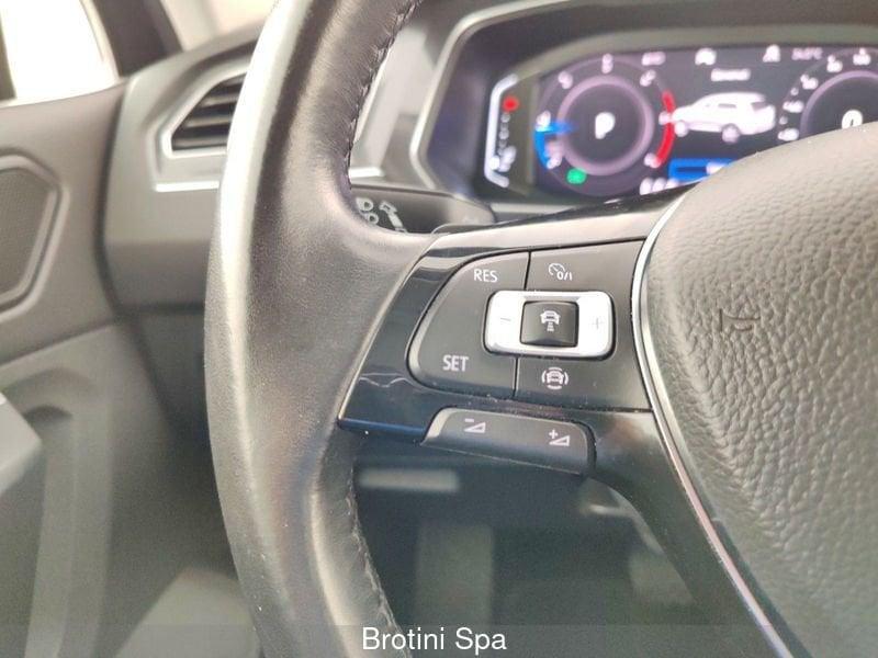 Volkswagen Tiguan 2.0 TDI SCR DSG 4MOTION Sport BlueMotion Tech.