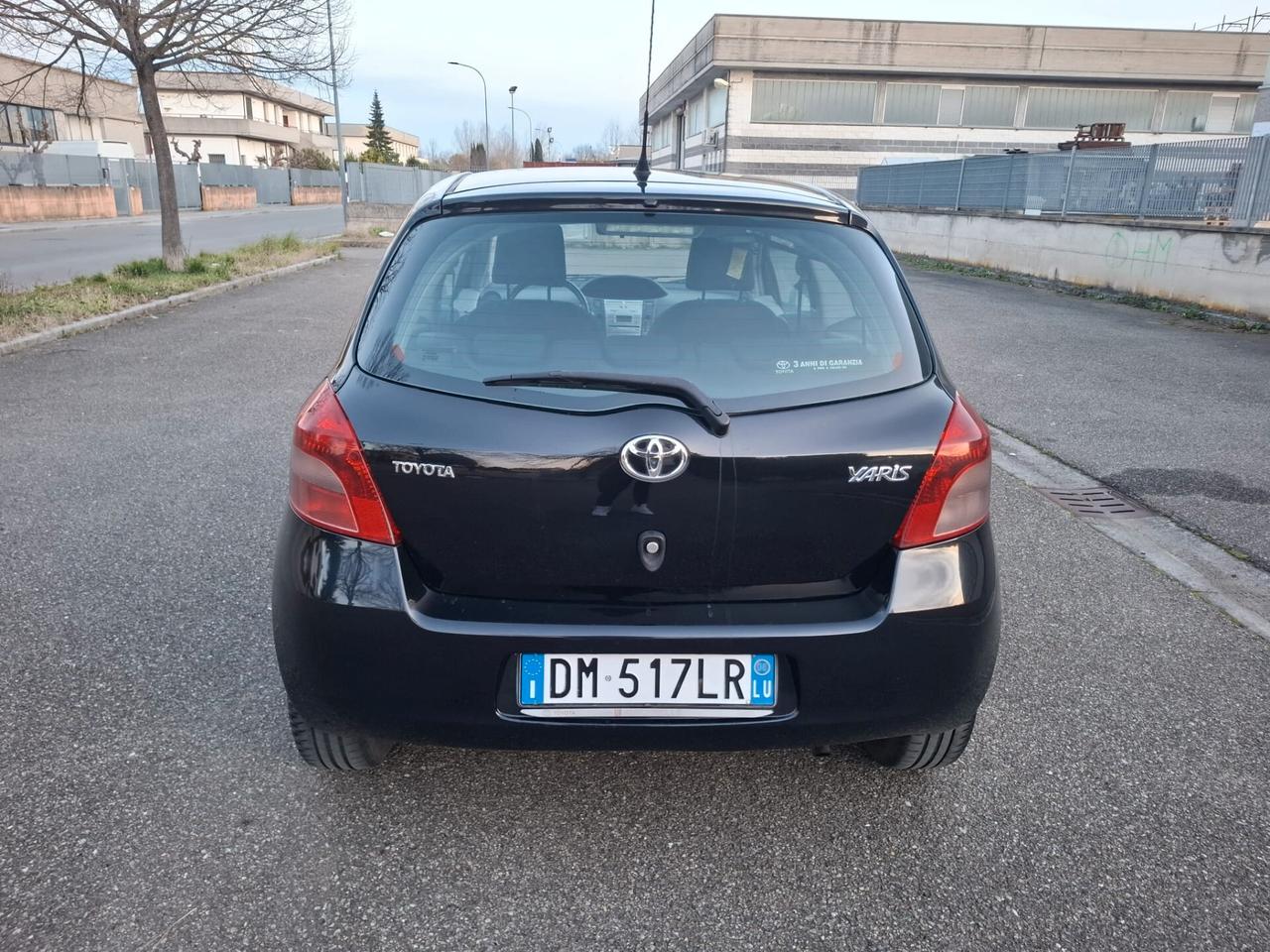 Toyota Yaris 1.0 3 porte SOLAMENTE 112.000 KM