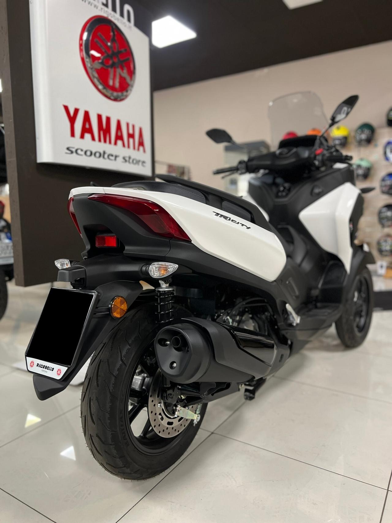 Yamaha Tricity 300