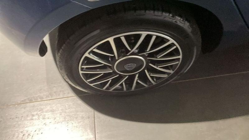 Lancia Ypsilon Ypsilon 1.0 FireFly 5 porte S&S Hybrid Platino