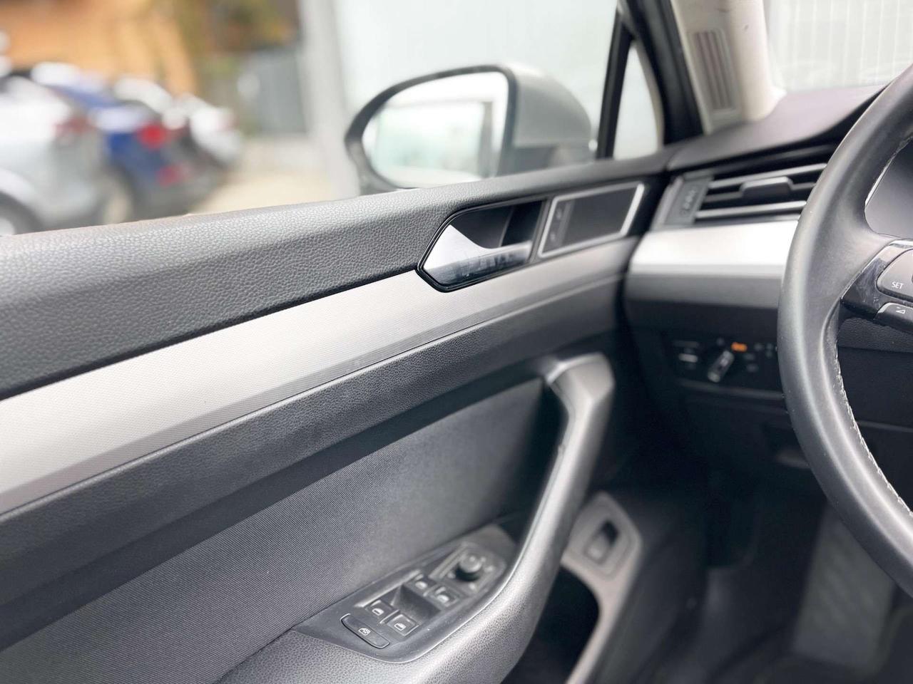Volkswagen Passat 1.6 Diesel 120CV E6 - 2015