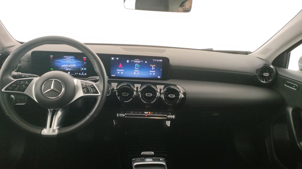 Mercedes-Benz Classe A - W177 2018 - A 180 d Executive auto