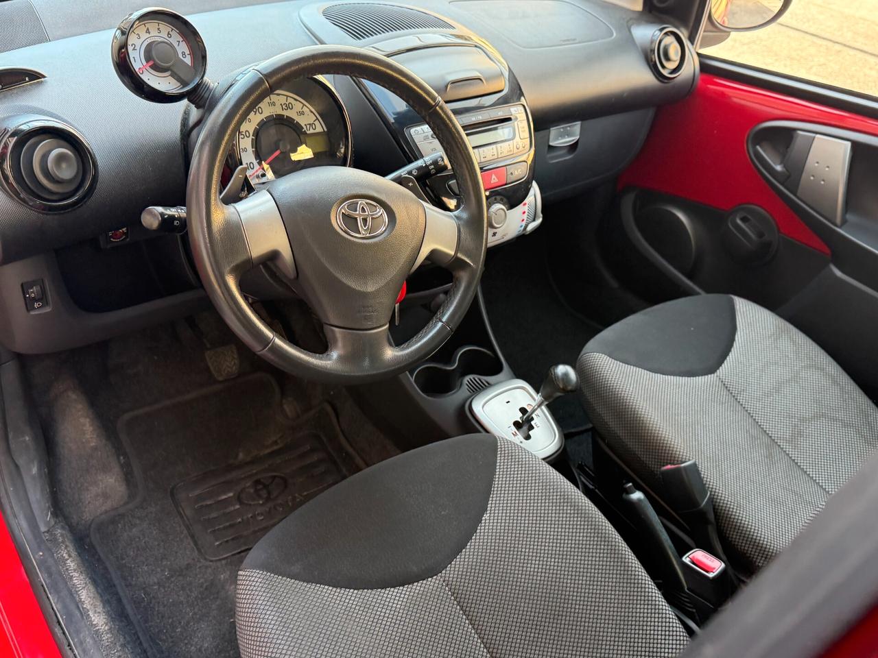 Toyota Aygo 1.0 12V VVT-i 5p Connect ""Automatica""Km 82000""