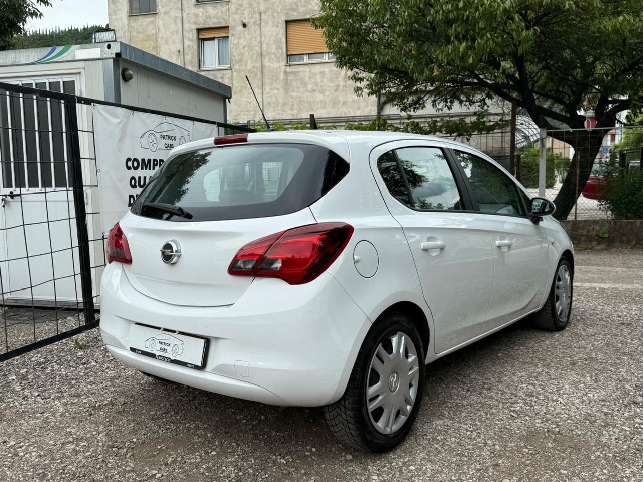 Opel Corsa ok neopatentati GARANZIA 12 MESI