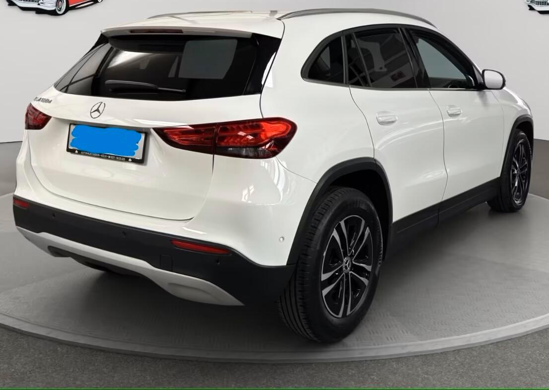 Mercedes-benz GLA 180 GLA 180 d Automatic Sport