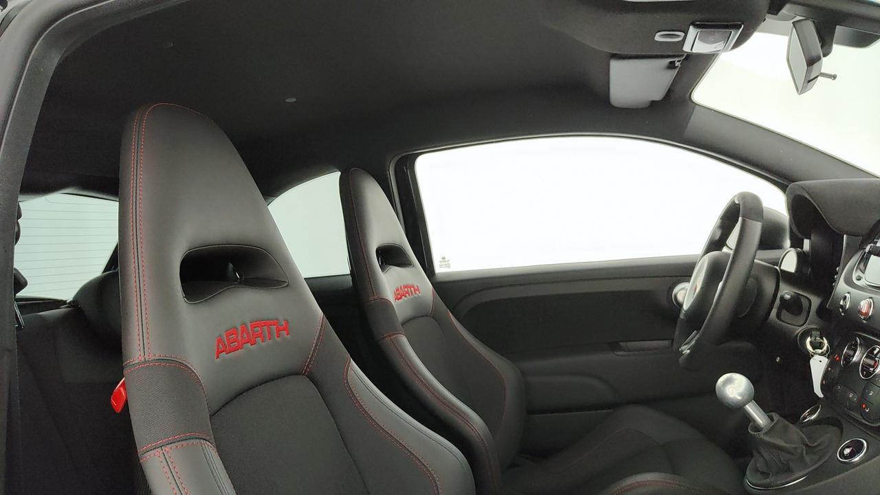 ABARTH 695 1.4 t-jet Competizione 180cv