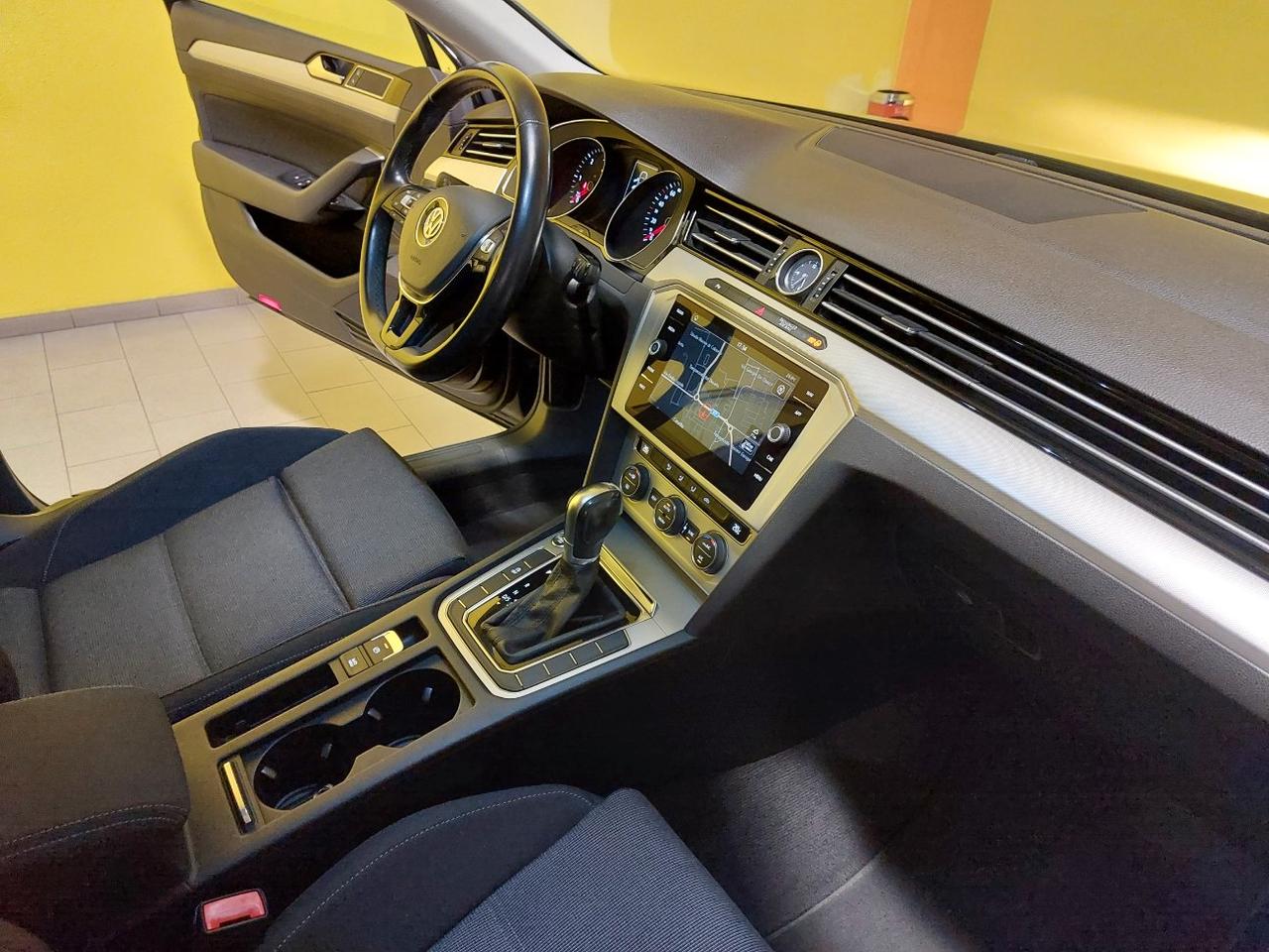 Volkswagen Passat Variant 2.0 tdi Business 150cv dsg 7m