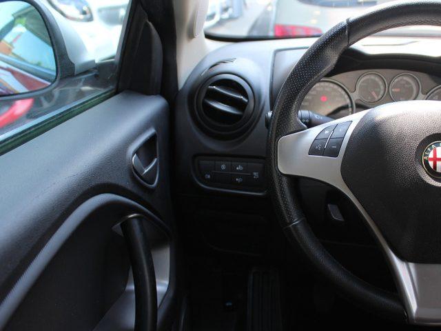 ALFA ROMEO MiTo 1.4 78 CV 8V S&S Distinctive