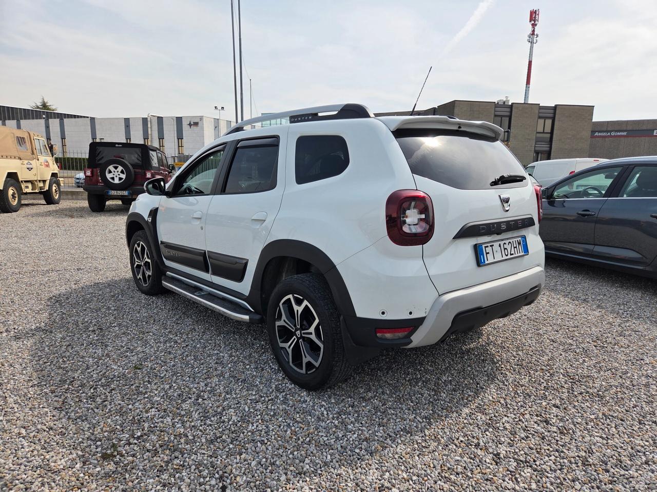 Dacia Duster 1.6 SCe 4x2 Comfort