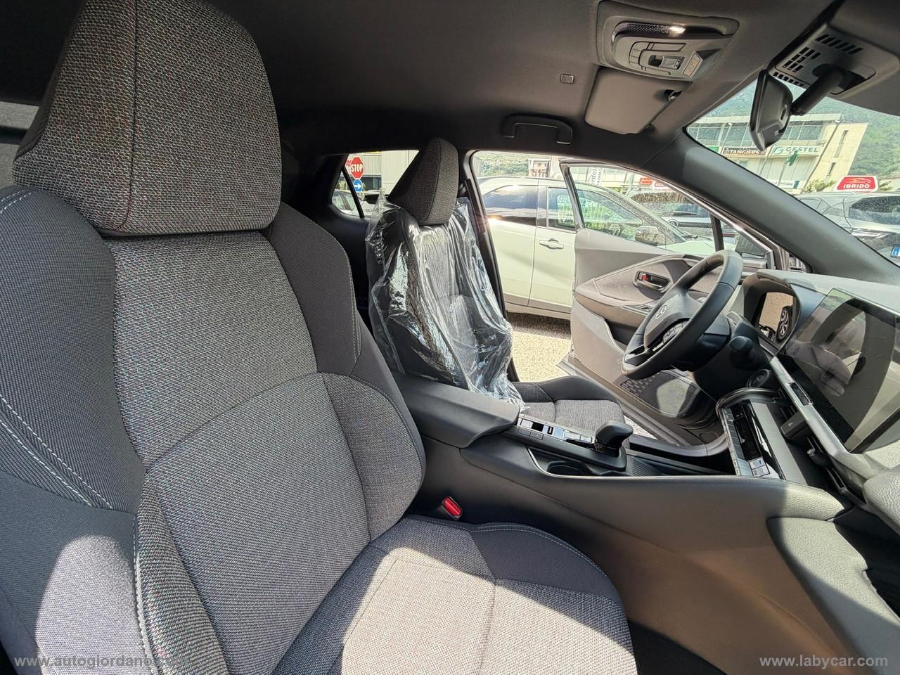 TOYOTA C-HR 1.8 HV Trend