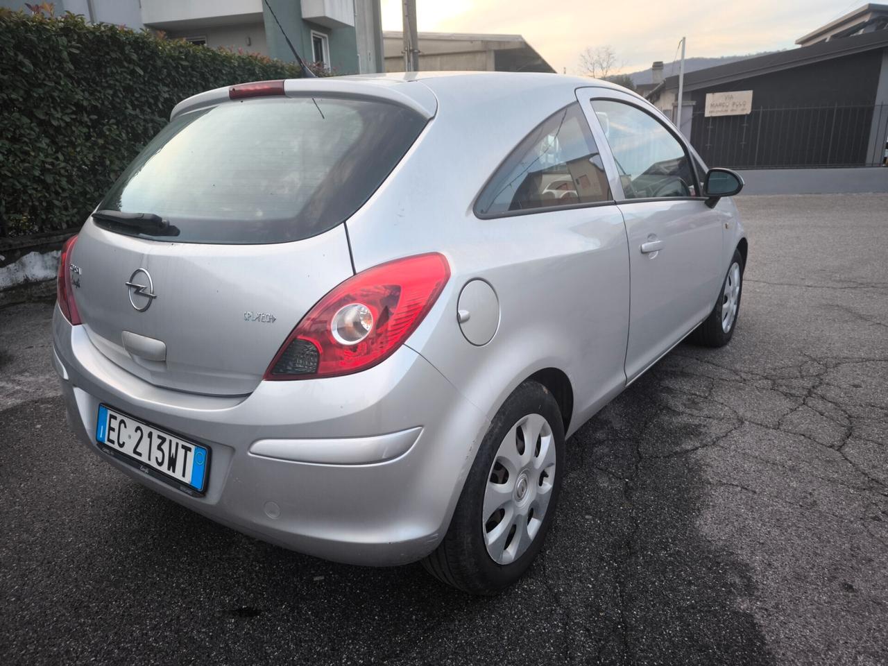OPEL CORSA 1,2 BENZ- G.P.L.-OK NEOPAT.- KM 110000