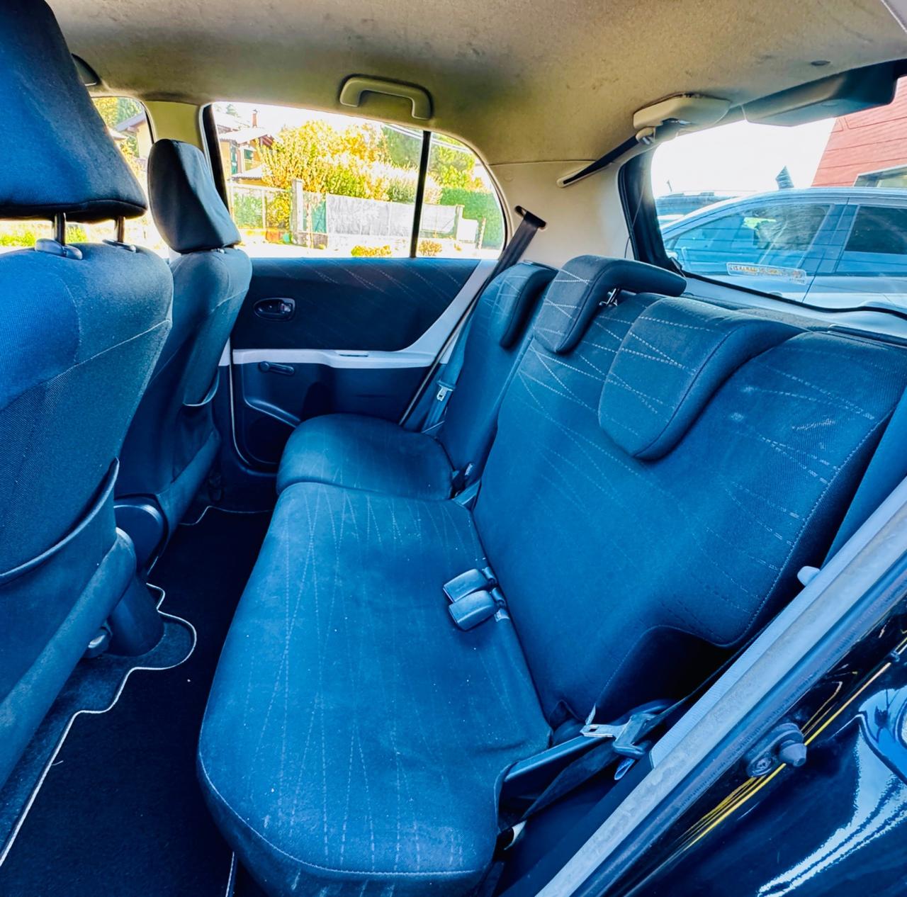 Toyota Yaris 1.3 5 porte Navi