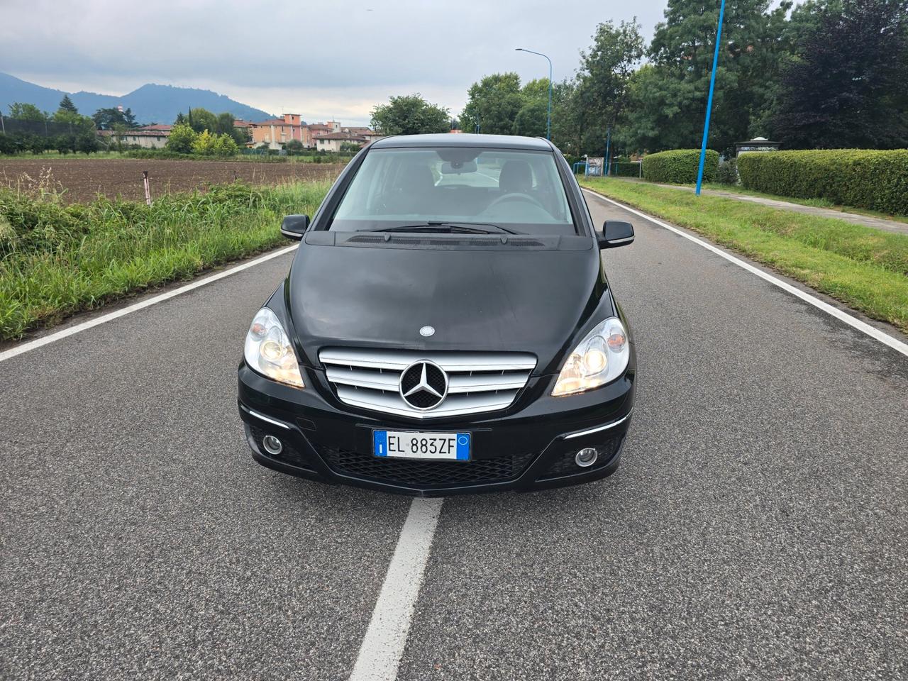 MERCEDES B180 CDI CROME"OK NEOPATENTATI"