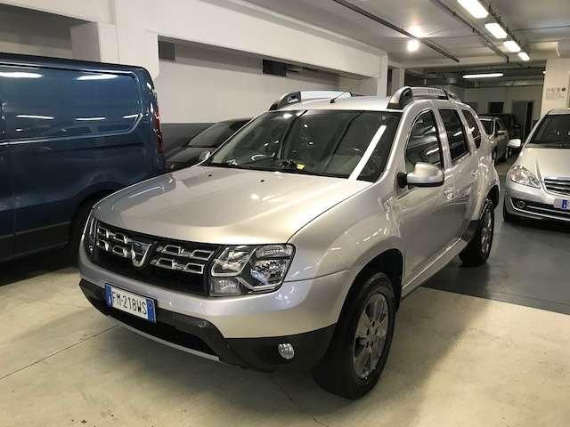 Dacia Duster 1.5 dci Laureate 4x4 / FULL OPTIONAL / 4X4 4WD