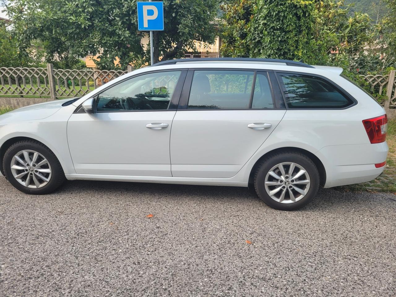 Skoda Octavia 1.6 TDI CR 115 CV Wagon Ambition