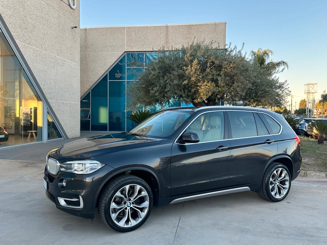 BMW X5 xdrive25d 231cv OFFERTA T-STOCK PREZZO IMPERDIBILE