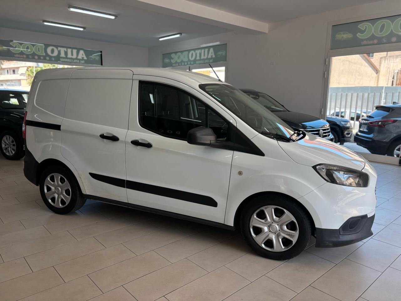 Ford Transit Courier