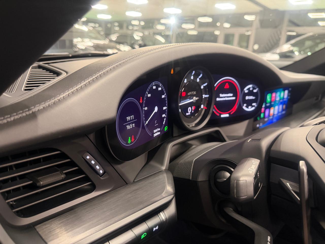 Porsche 911 Targa 3.0 4 GTS auto