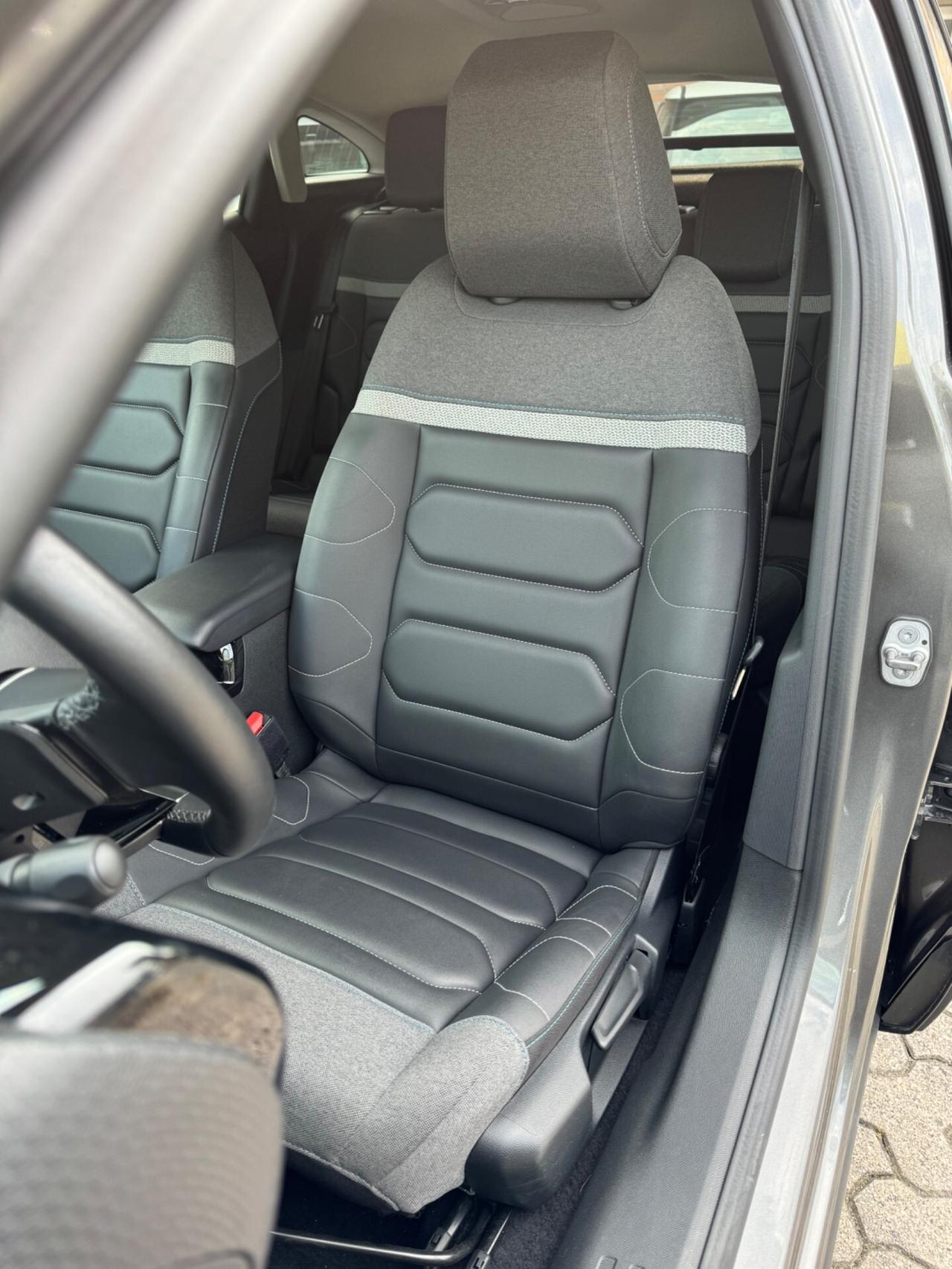 Citroen C4 BlueHDi 130 S&S EAT8 Shine