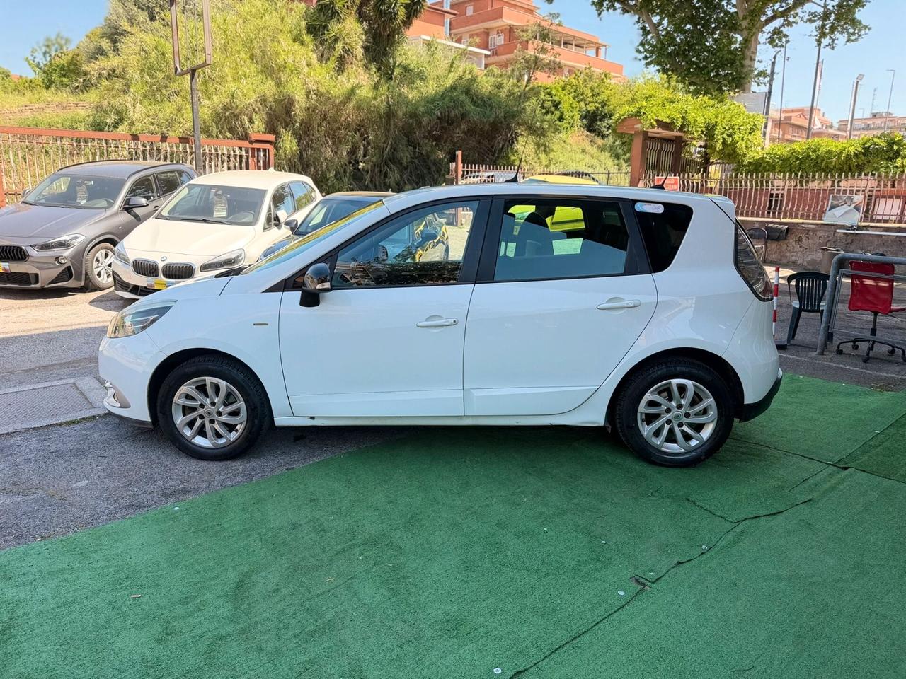 Renault Scenic Scénic XMod 1.5 dCi 110CV Limited