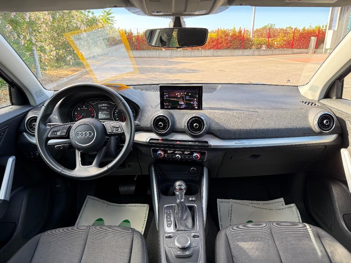 AUDI - Q2 - 30 TDI S Tronic Business; Navigatore;