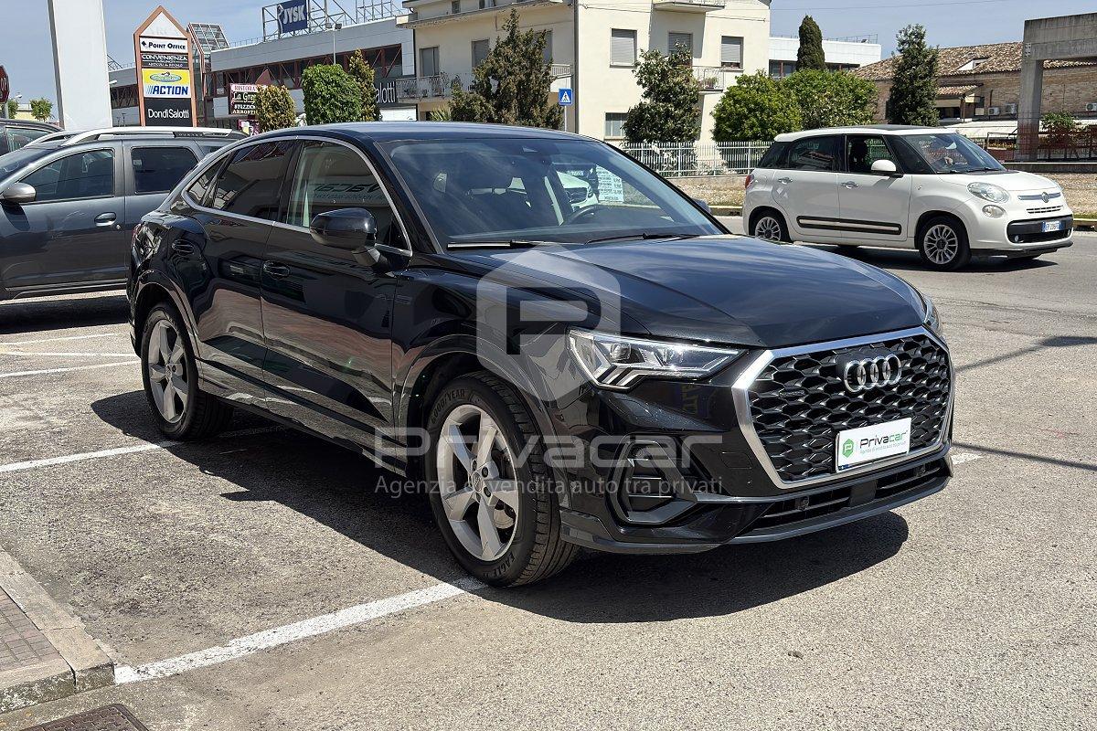 AUDI Q3 SPB 40 TDI quattro S tronic Business Plus