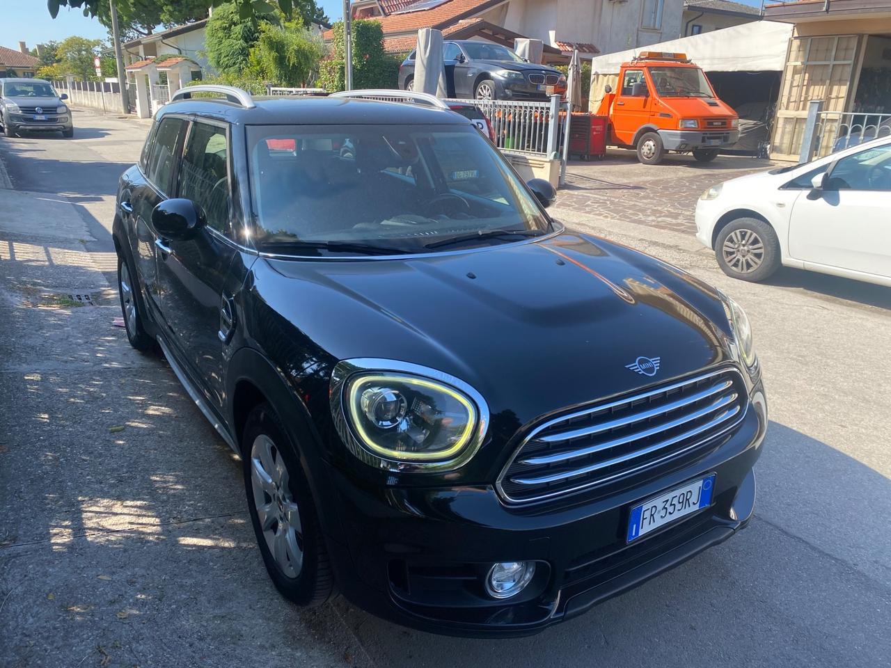 Mini Cooper D Countryman 1.5 One Hype