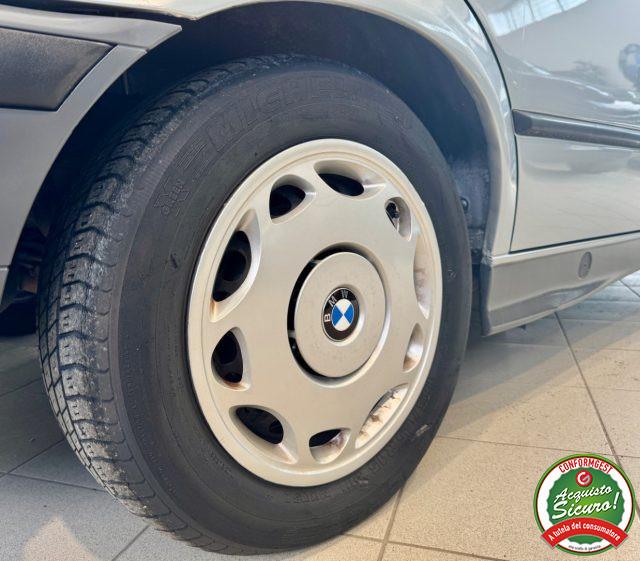 BMW 318 i cat 4 porte *NEOPATENTATI*