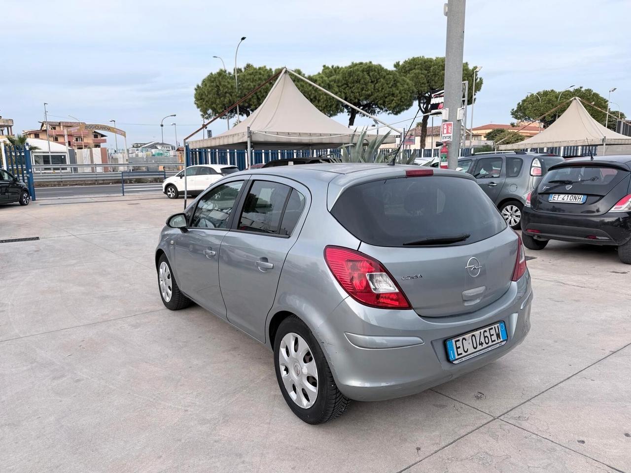 Opel Corsa 1.2 5 porte Edition