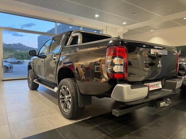 MITSUBISHI L200 2.3 D Club Cab 4x4 Super Select Intense