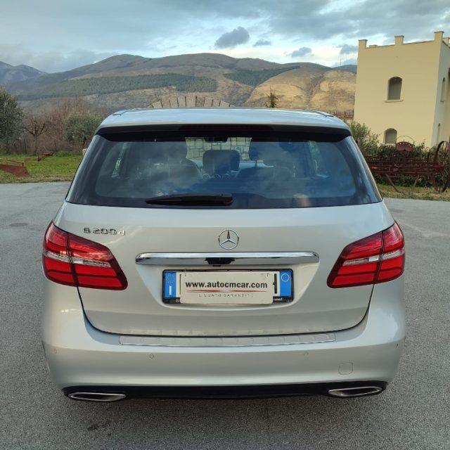 MERCEDES-BENZ B 200 d Automatic Premium