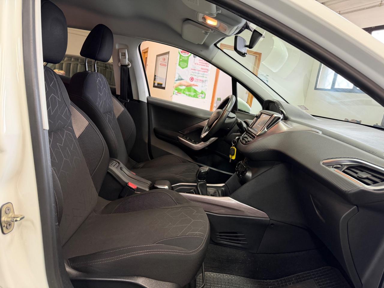 Peugeot 2008 1.2 82CV Allure