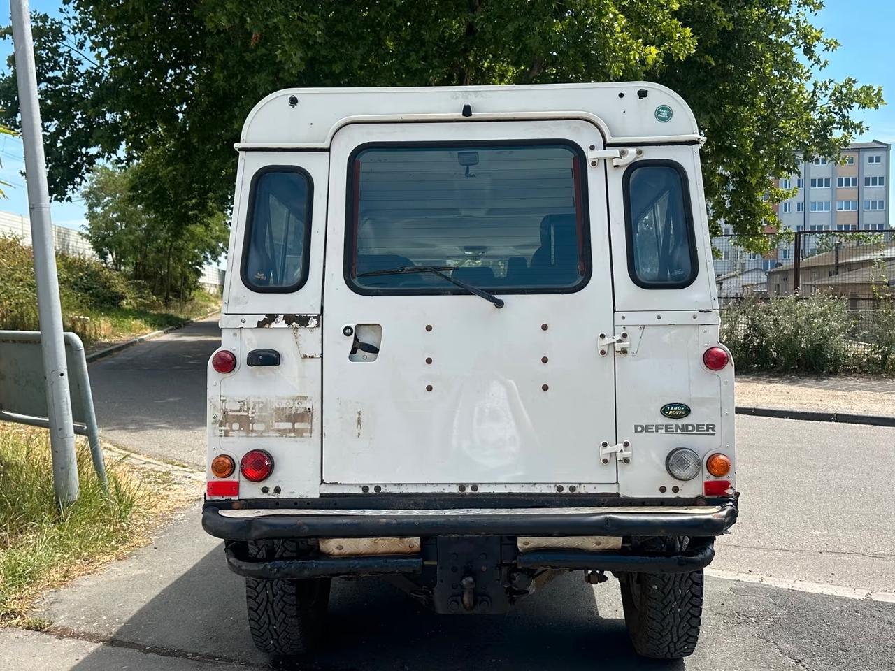 Land Rover Defender 110 Station Wagon CLIMA 7 POSTI